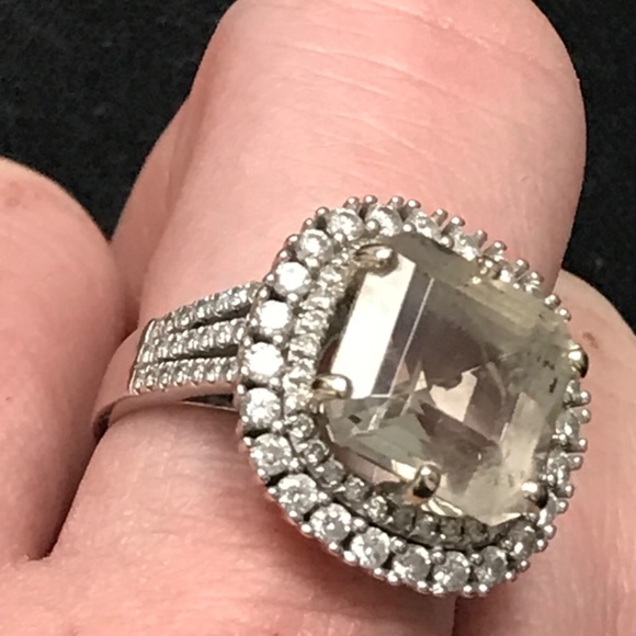 7 1/2 carat Diamond ring - Picture 3 of 3